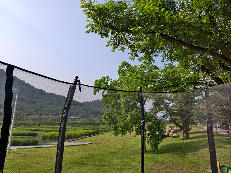 Big Air Bounce 7x 9ft Rectangular Trampoline with Safety Enclosure Blue FREE Ladder & Basketball Game - Image 15